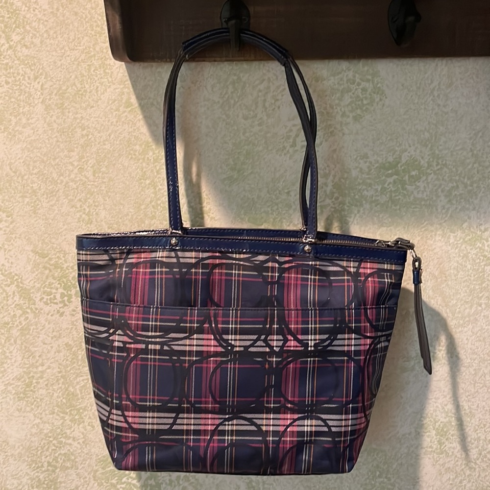 Vintage Coach Tartan Purple/Blue Plaid Shoulder Purse - Picture 2 of 9